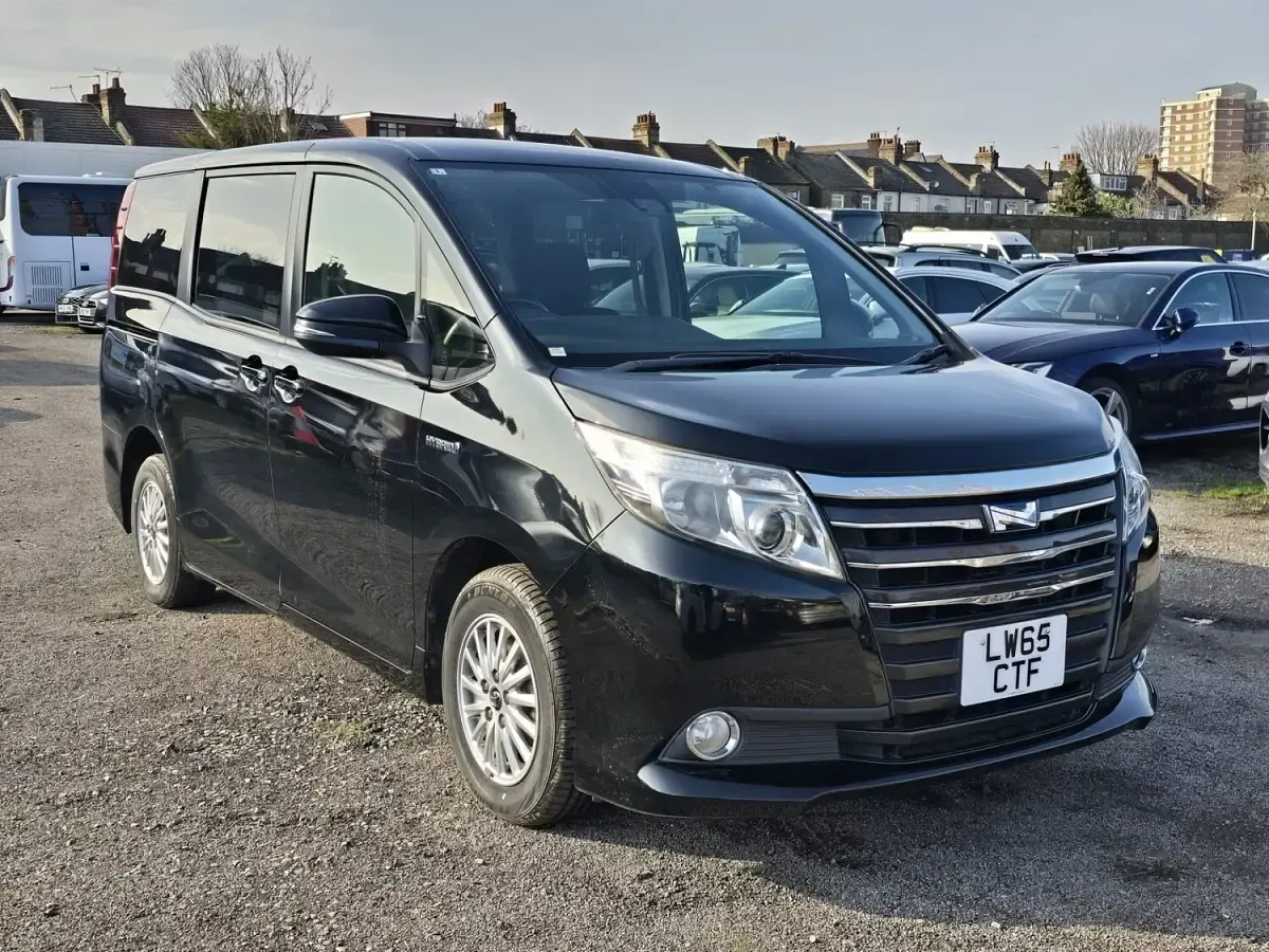 Used Toyota Noah 2016 Black MPV