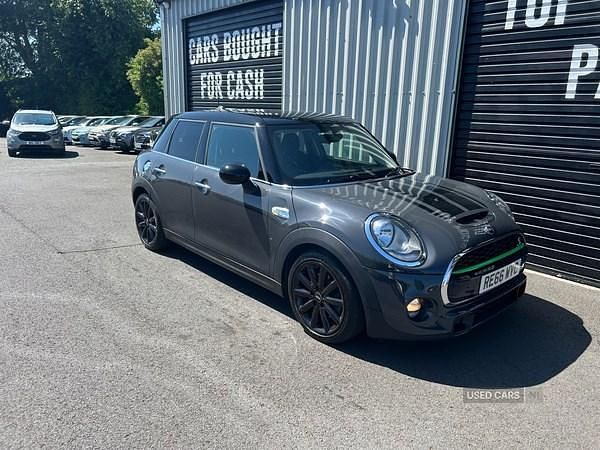 Grey Used 2016 Mini Cooper S Hatch Hatchback | £7,950 (Fair price) - Image 1/4