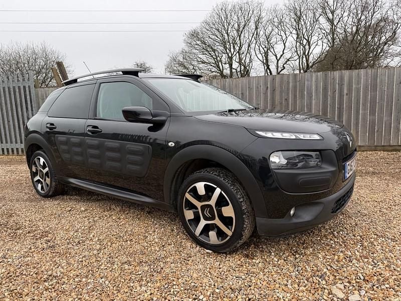 Used Citroën C4 Cactus Flair 2017 Black Hatchback