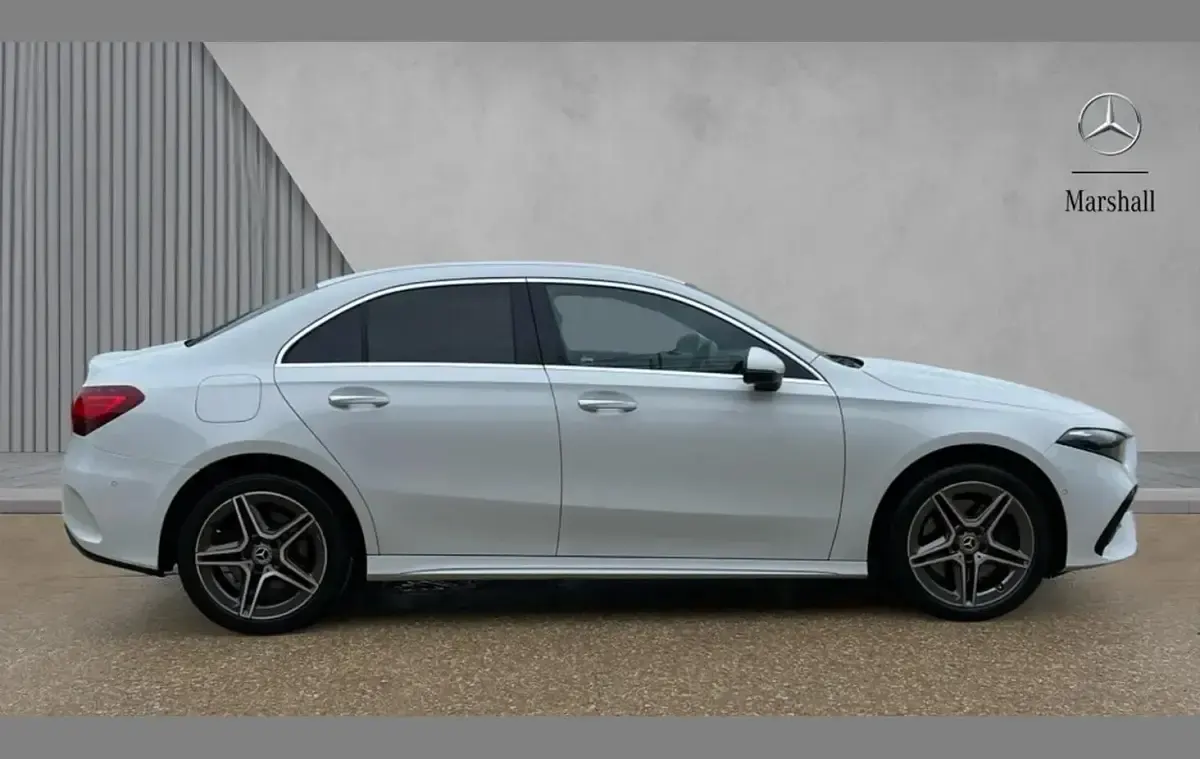 Used Mercedes A250 AMG Line Premium 214 HP (157 kW) 2023 White Sedan