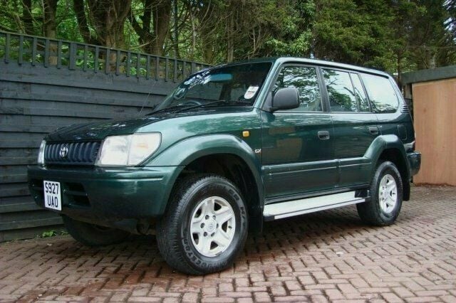 Used Toyota Land Cruiser 123 HP (90 kW) 1998 SUV