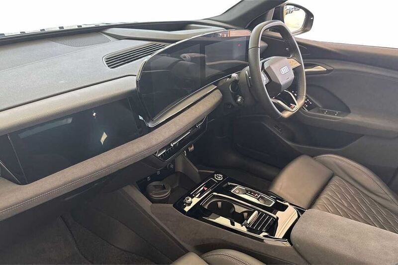 Image 2/4