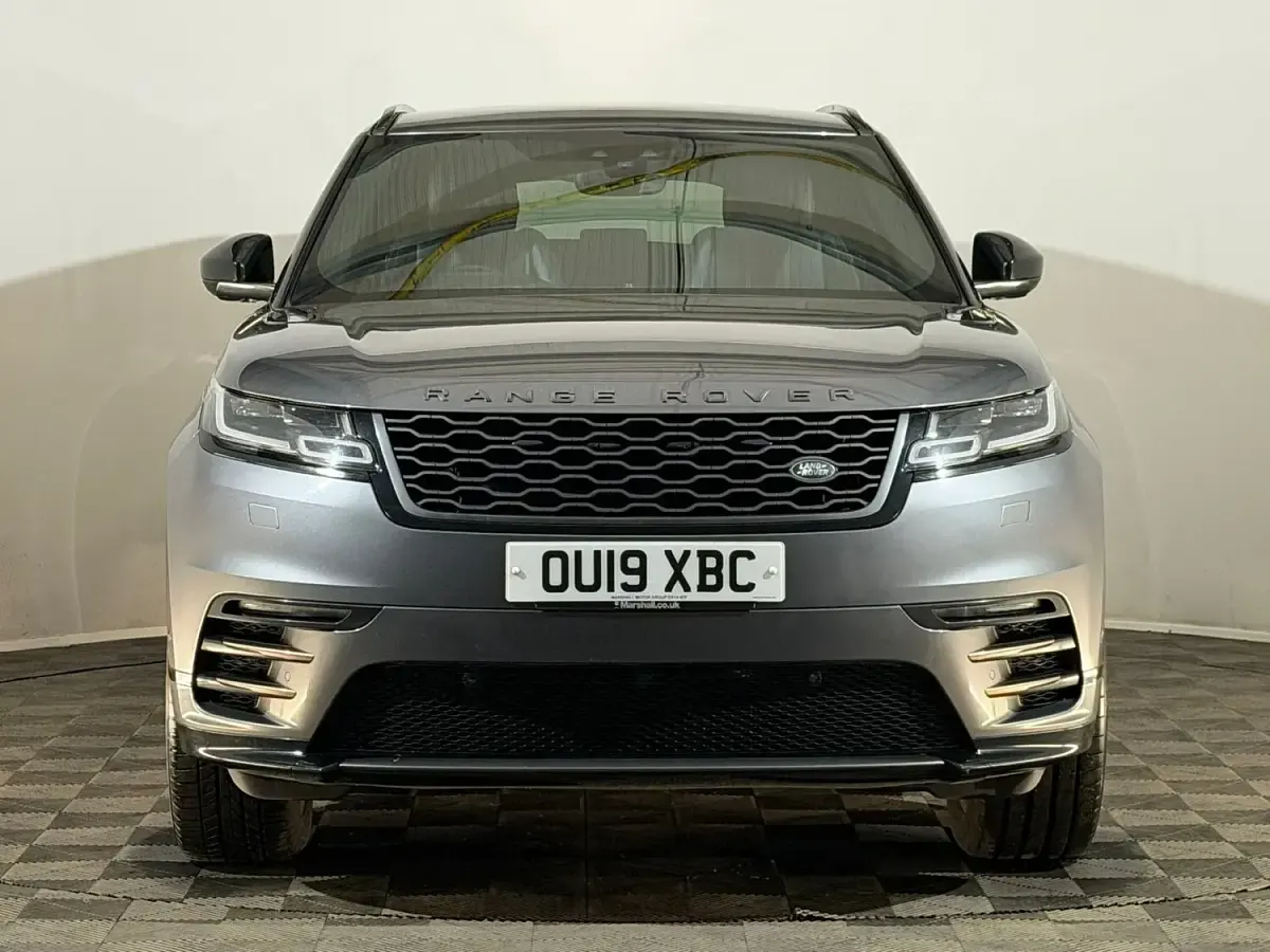 Used Land Rover Range Rover Velar SE Dynamic 250 HP (183 kW) 2019 Grey SUV