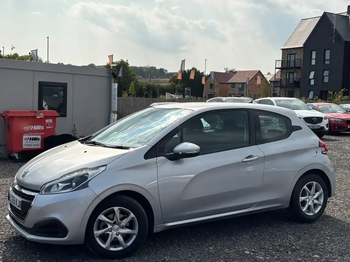 Used Peugeot 208 Active 2016 Silver Hatchback