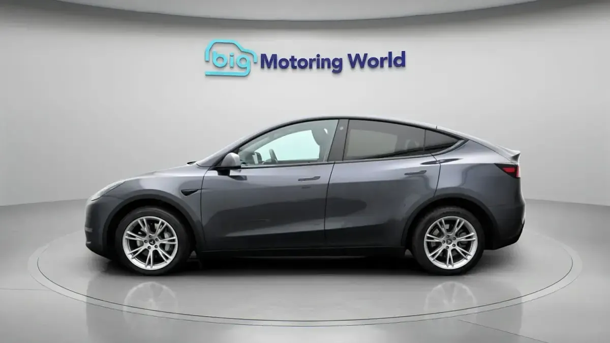 Used Tesla Model Y Long Range AWD 378 kW (514 HP) 2022 Grey SUV