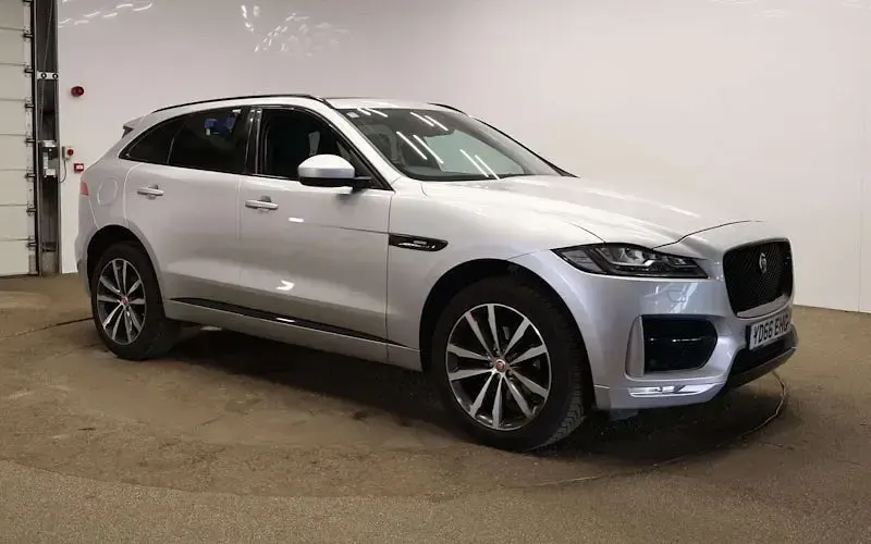 Second-hand Jaguar F-Pace R-Sport 179 CP (131 kW) 2020 SUV