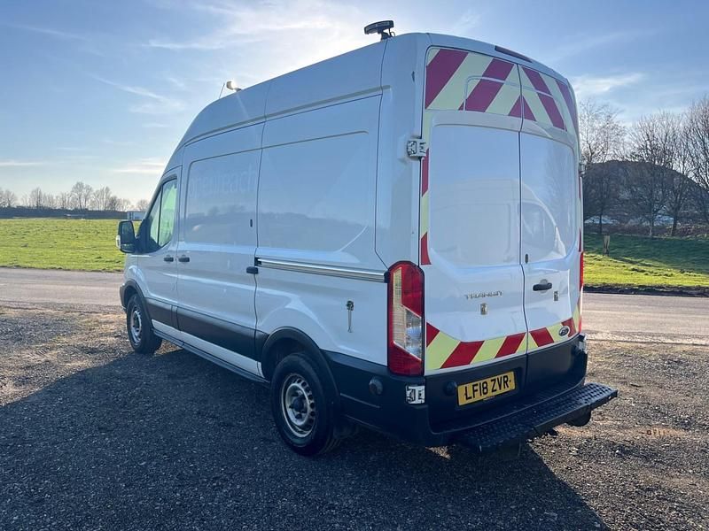 Used Ford Transit 130 HP (95 kW) 2018 White Van