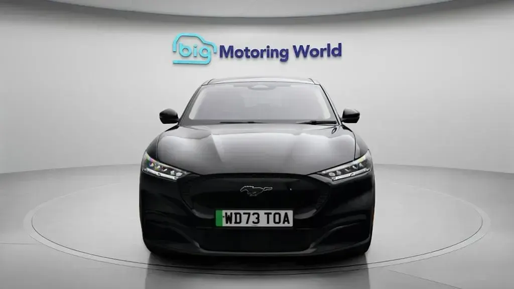 Used Ford Mustang Mach-E Standard Range 197 kW (269 HP) 2024 SUV