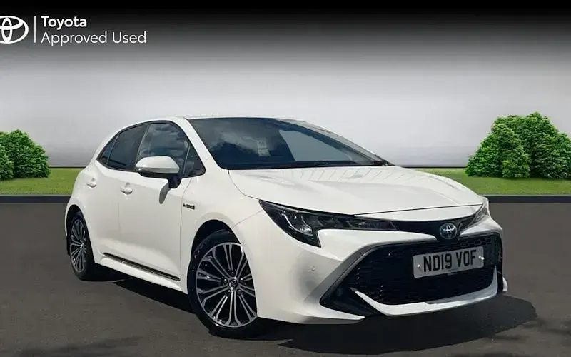 Used Toyota Corolla Design 122 HP (89 kW) 2022 Hatchback