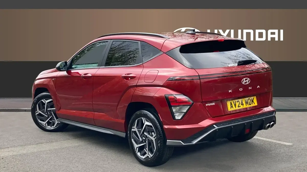 Second-hand Hyundai Kona N Line 120 CP (88 kW) 2024 Roșu SUV