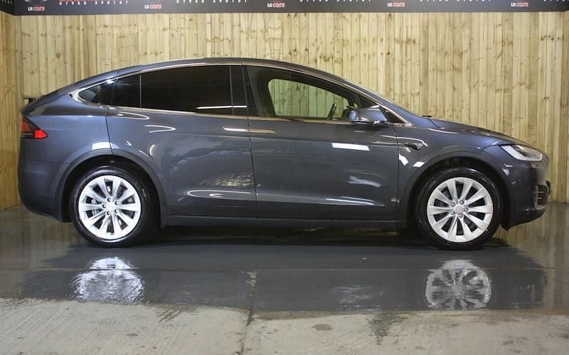 Used Tesla Model X Long Range AWD 311 kW (423 HP) 2020 SUV