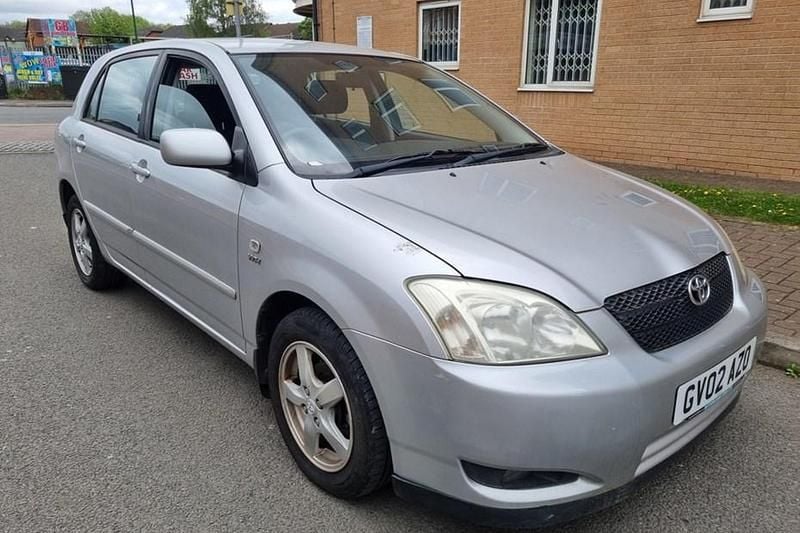 Silver Used 2002 Toyota Corolla T3 Hatchback | £1,695 (Fair price) - Image 1/1