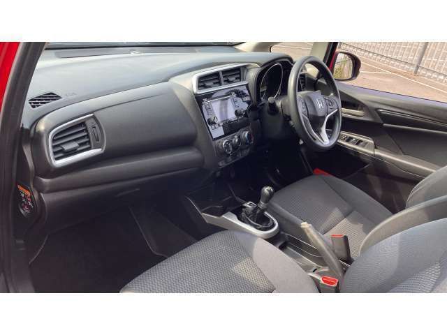 Image 2/4
