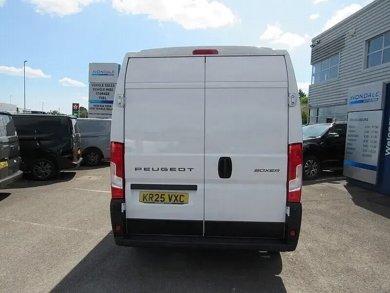 Used Peugeot Boxer S 2025 White Van