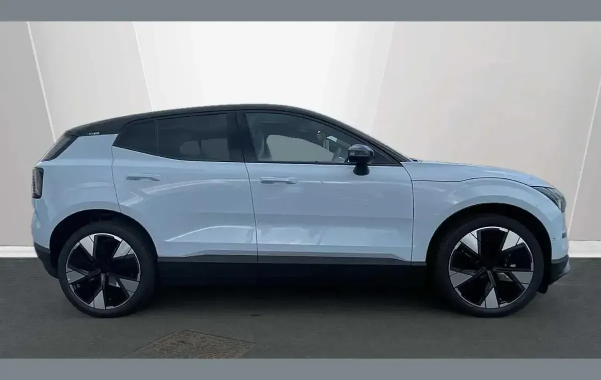Used Volvo EX30 Performance 314 kW (428 HP) 2026 Blue SUV