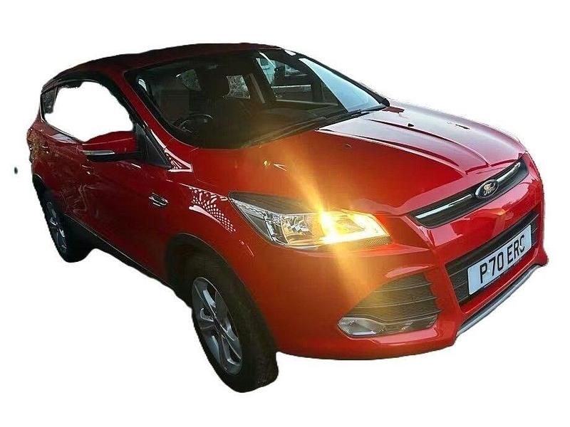 Usado Ford Kuga Zetec 150 HP (110 kW) 2016 Vermelho SUV