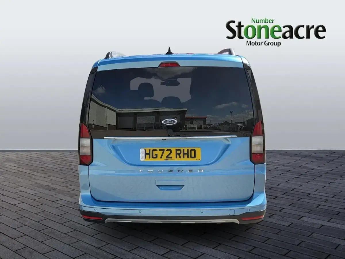 Used Ford Tourneo Connect Active 122 HP (89 kW) 2023 Blue MPV