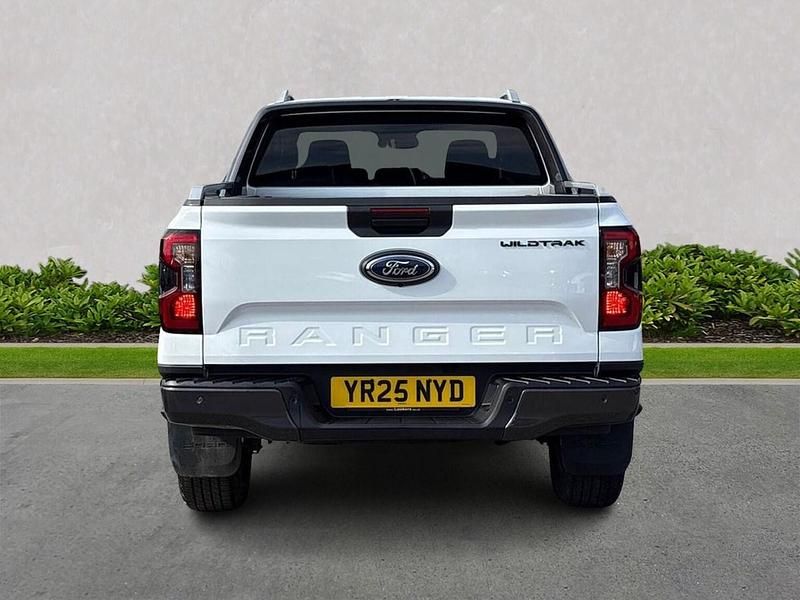Second-hand Ford Ranger Wildtrack 240 CP (176 kW) 2025 Alb Pickup