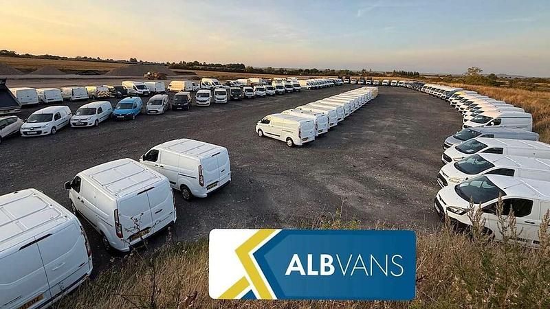 Usado Ford Transit 130 HP (95 kW) 2019 Branco Cabrios