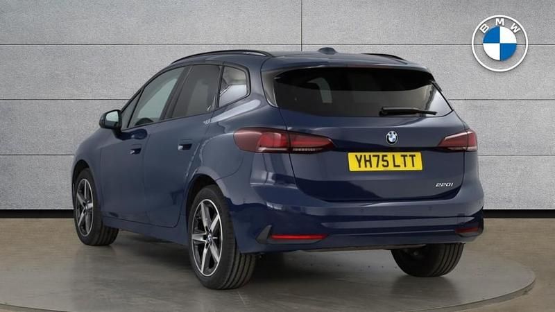 Used BMW 220 Active Tourer Sport Line 168 HP (123 kW) 2025 Blue MPV