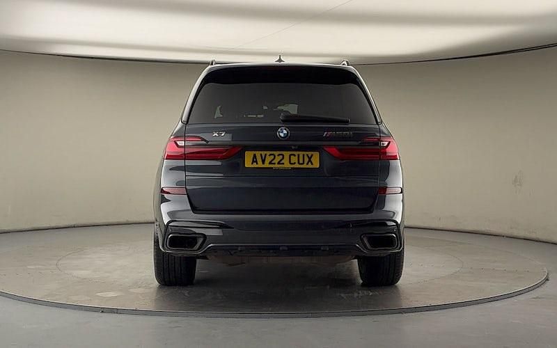 Used BMW X7 Comfort Edition 530 HP (389 kW) 2022 Arctic grey SUV