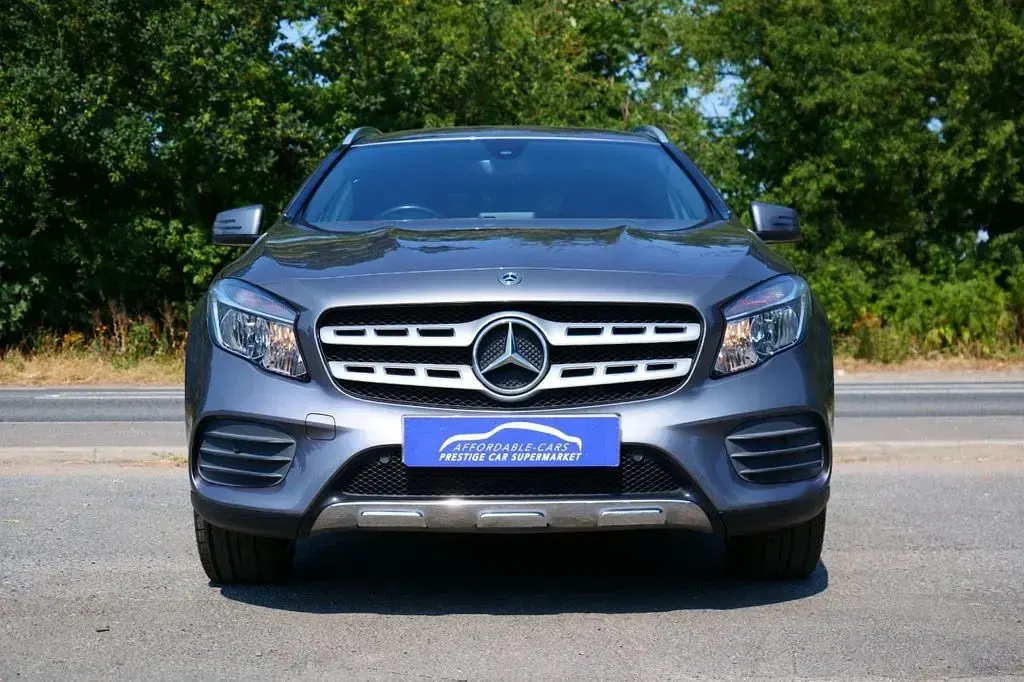 Used Mercedes GLA200 AMG line 156 HP (114 kW) 2018 Grey SUV
