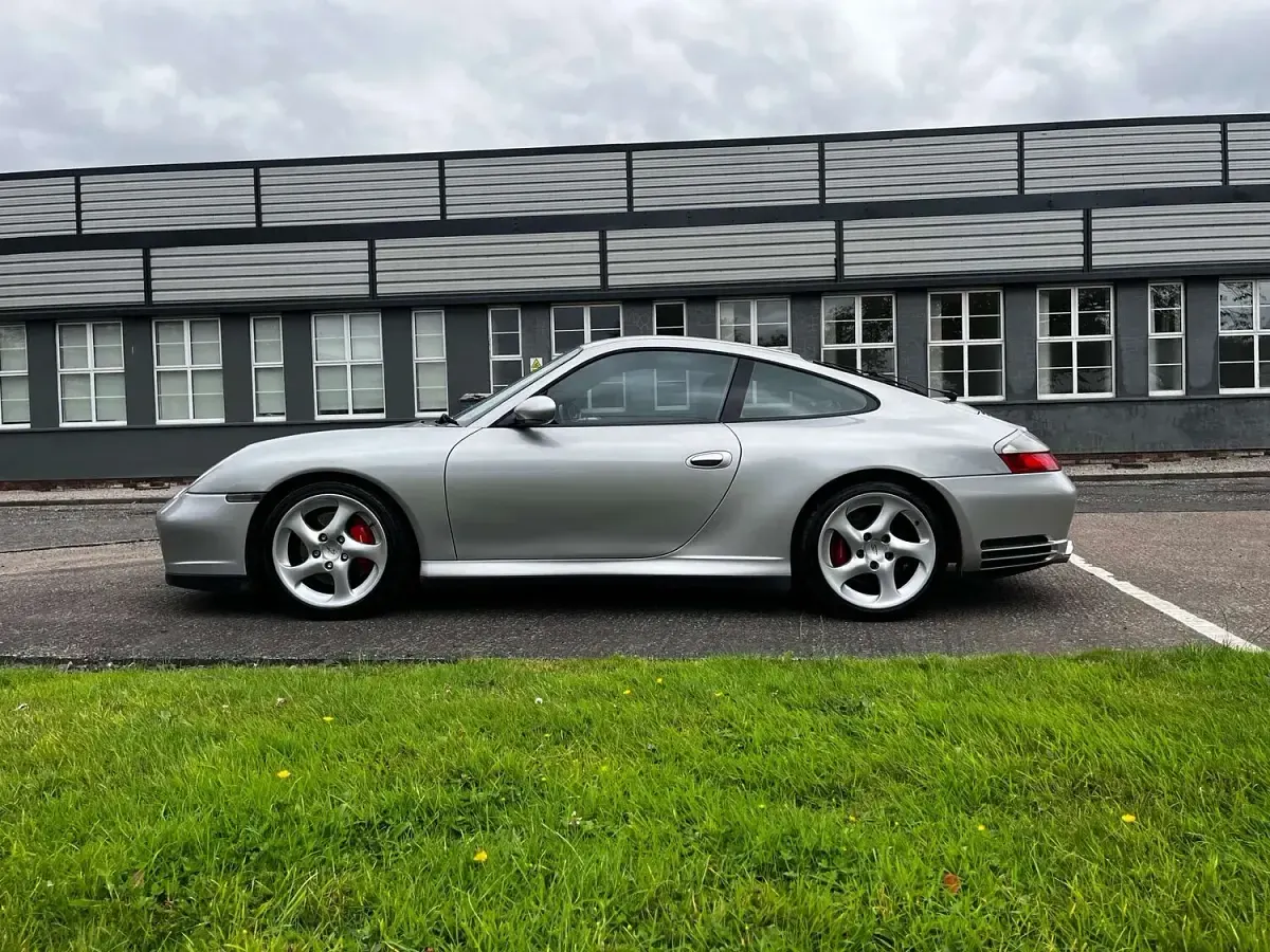 Used Porsche 911 Carrera 4S 2002 Silver Coupe