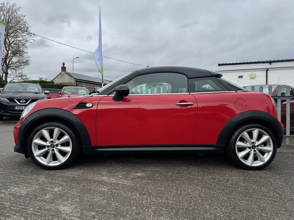 Used Mini Cooper Coupé 2012 Red Coupe