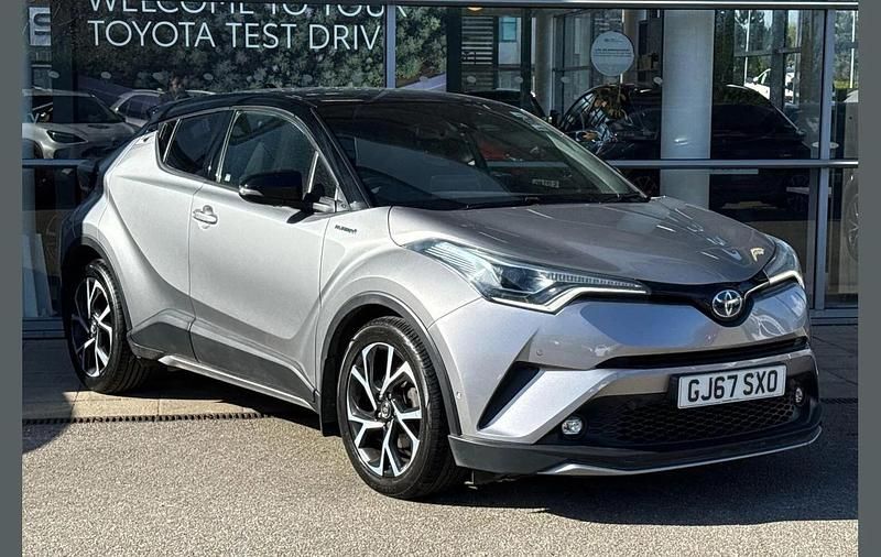 Used Toyota C-HR 120 HP (88 kW) 2017 Silver SUV