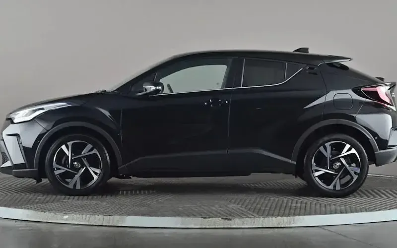 Used Toyota C-HR Design 122 HP (89 kW) 2022 Black SUV