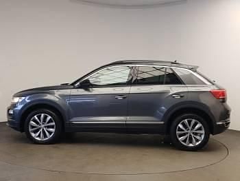 Usado VW T-Roc Design 115 CV (84 kW) 2018 Gris SUV