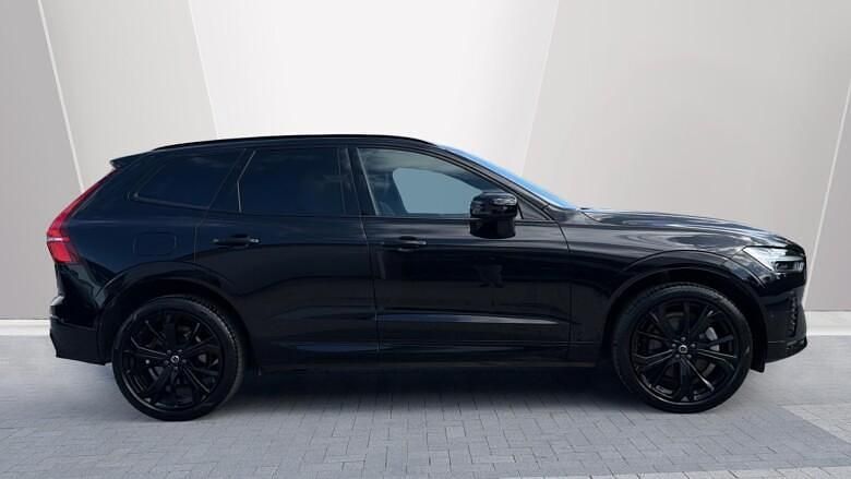 Used Volvo XC60 Plus 250 HP (183 kW) 2025 Black SUV