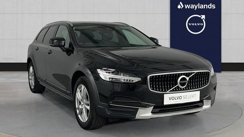 Black Used 2017 Volvo V90 Estate | £20,800 (Fair price) - Image 1/4
