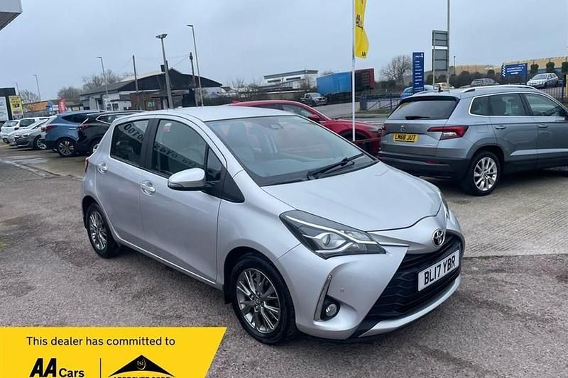 Used Toyota Yaris 2017 Silver Hatchback