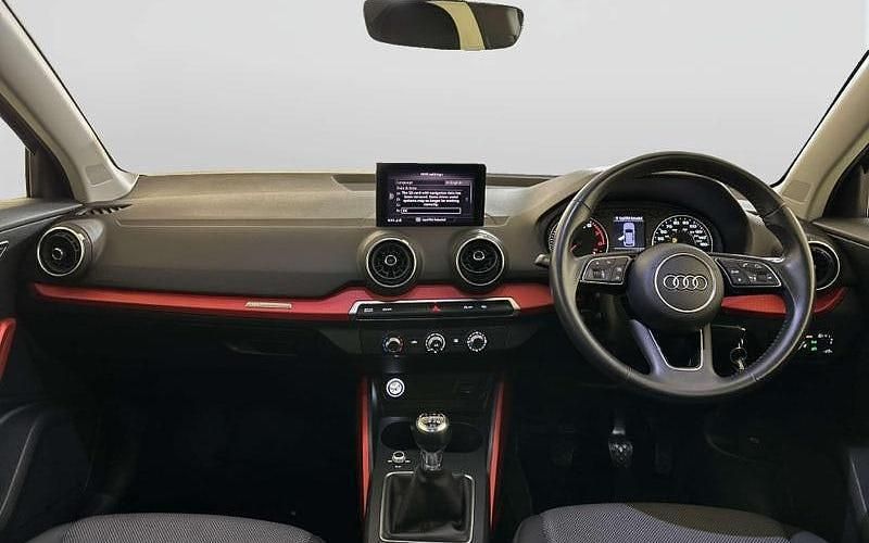 Used Audi Q2 Sport 150 HP (110 kW) 2019 Grey SUV