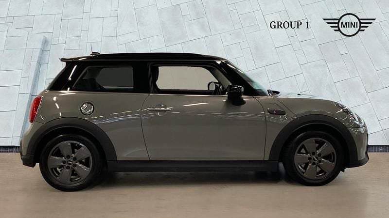 Used Mini Cooper S Classic 176 HP (129 kW) 2021 Grey Hatchback