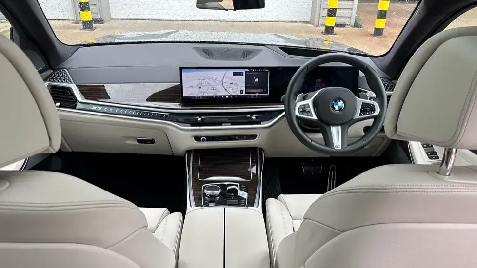 Used BMW X7 M Sport 352 HP (258 kW) 2026 Grey SUV