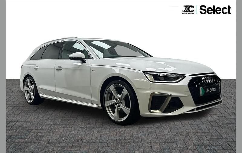 Used Audi A4 S-Line 200 HP (147 kW) 2024 White Estate