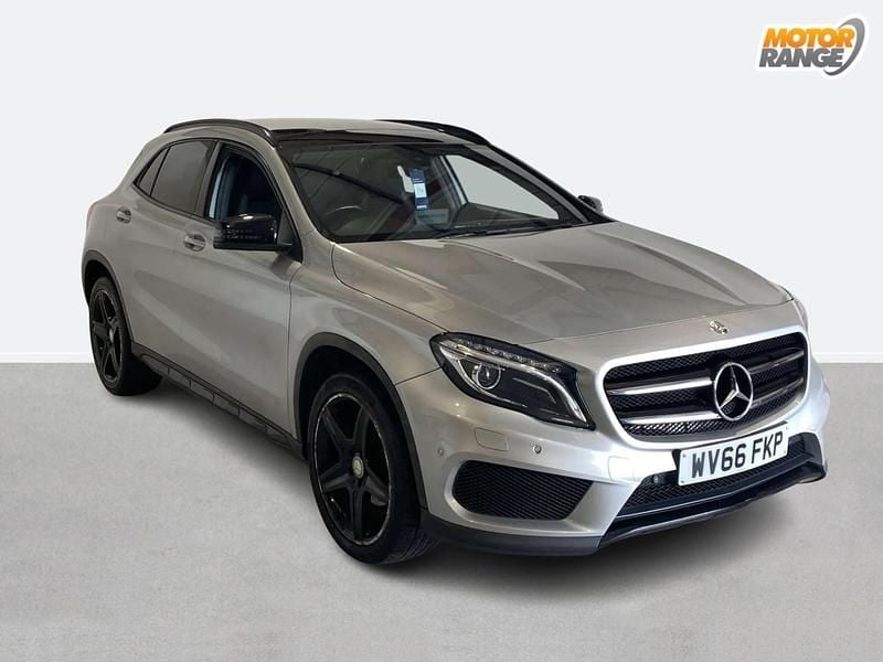 Silver Used 2016 Mercedes GLA200 AMG line SUV | £13,895 (Fair price) - Image 1/4