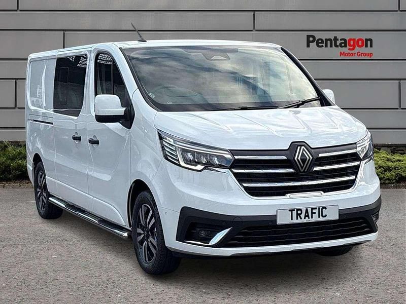 White New 2025 Renault Trafic Van | £38,145 - Image 1/4