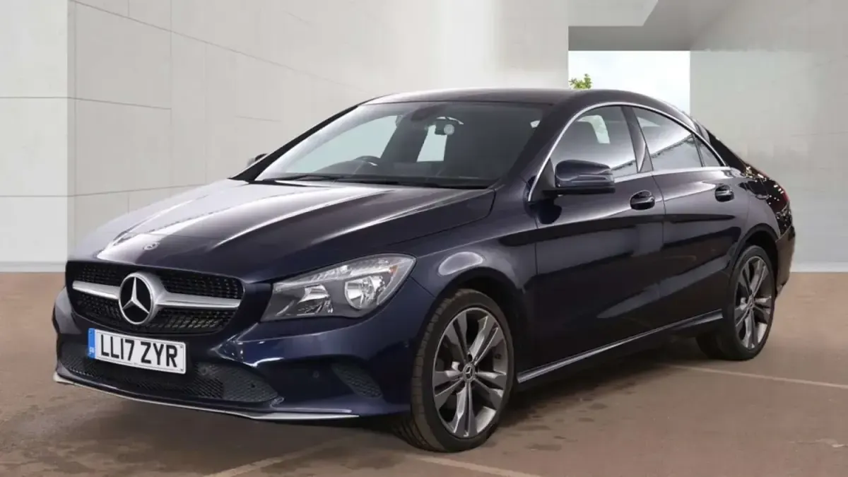 Used Mercedes CLA200 2017 Blue Sedan
