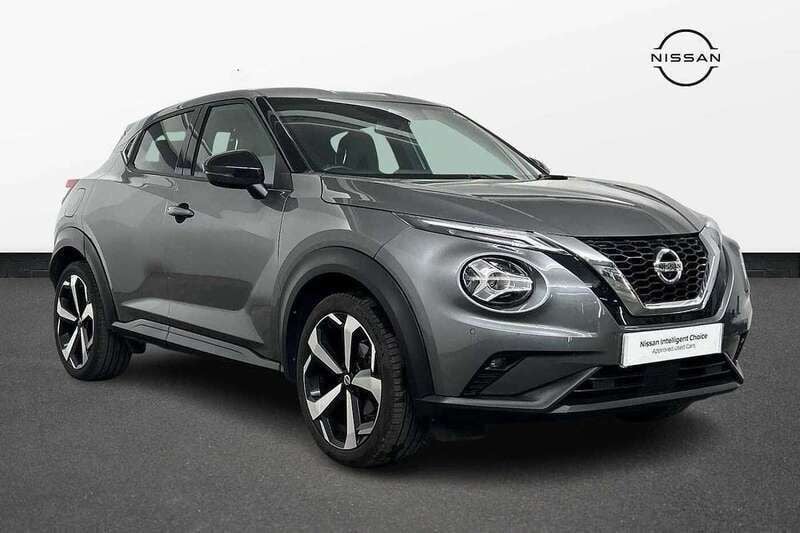 Grey Used 2022 Nissan Juke Tekna SUV | £14,400 (Fair price) - Image 1/4