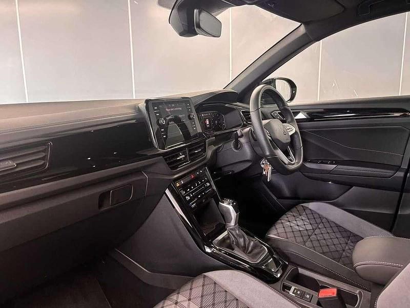 Used VW T-Roc Black Edition 150 HP (110 kW) 2025 Grey SUV