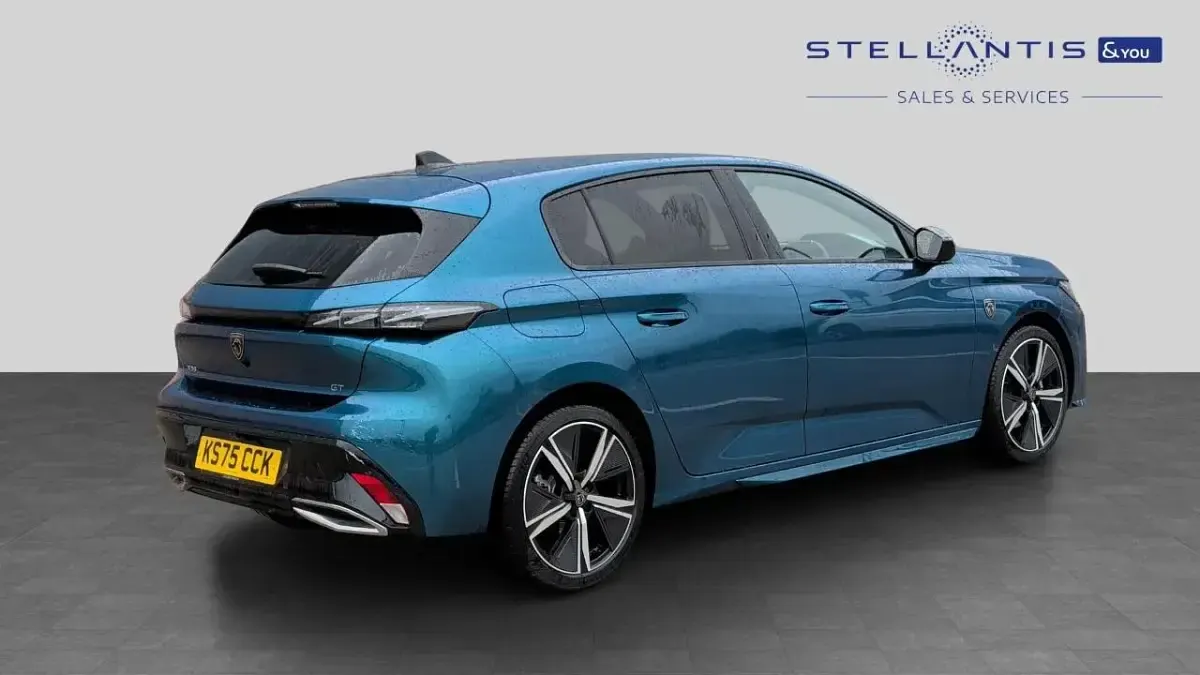 New Peugeot 308 GT 129 HP (94 kW) 2025 Blue Hatchback