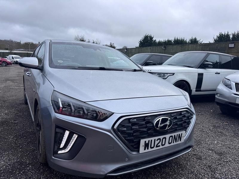 Used Hyundai Ioniq Premium SE 141 HP (103 kW) 2020 Silver Hatchback