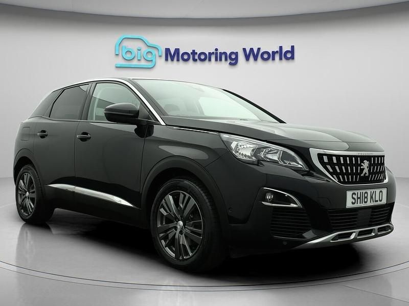 Black Used 2018 Peugeot 3008 Allure Hatchback | £9,900 (Fair price) - Image 1/4