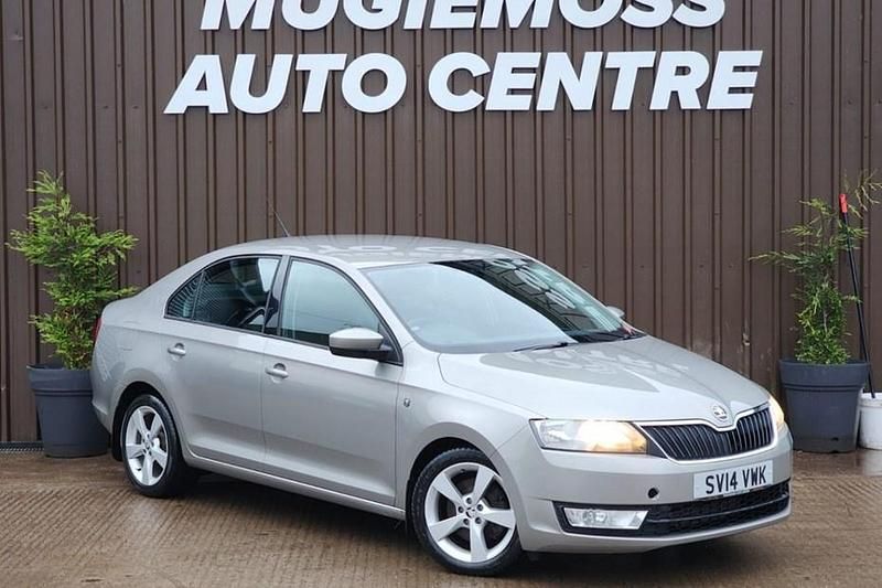 Used Skoda Rapid Elegance 2014 Beige Hatchback