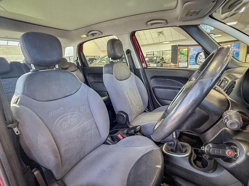 Used Fiat 500L Lounge 85 HP (62 kW) 2013 Red MPV