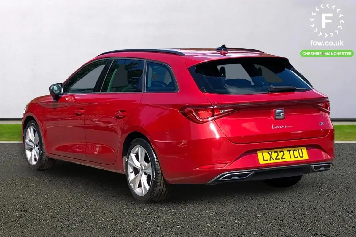 Used Seat Leon ST FR 2022 Red Estate