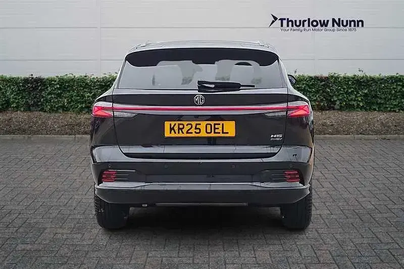 Used MG HS SE 299 HP (219 kW) 2025 Black SUV